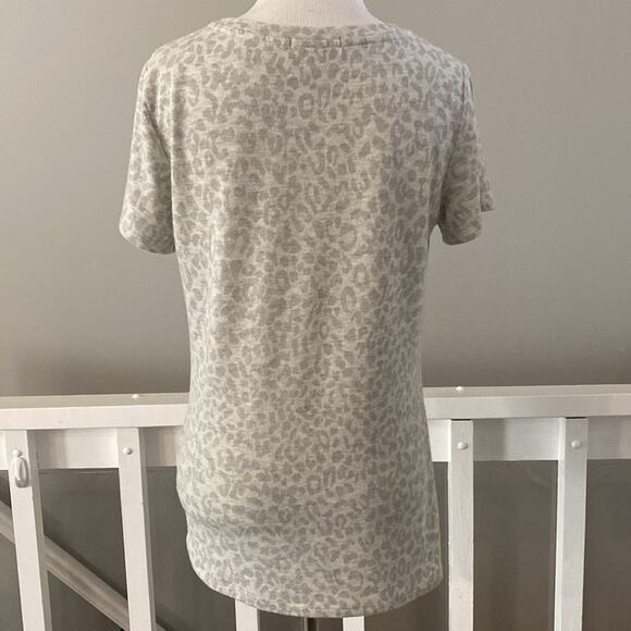 Nine Britton Gray Leopard Print Side Tie Top Size XS - Picture 3 of 6